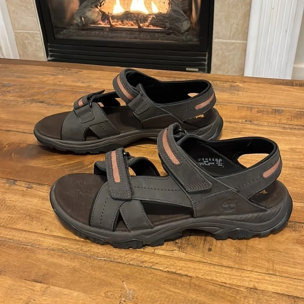 TIMBERLAND water sandals, size 12, Velcro straps, brown, in very good condition